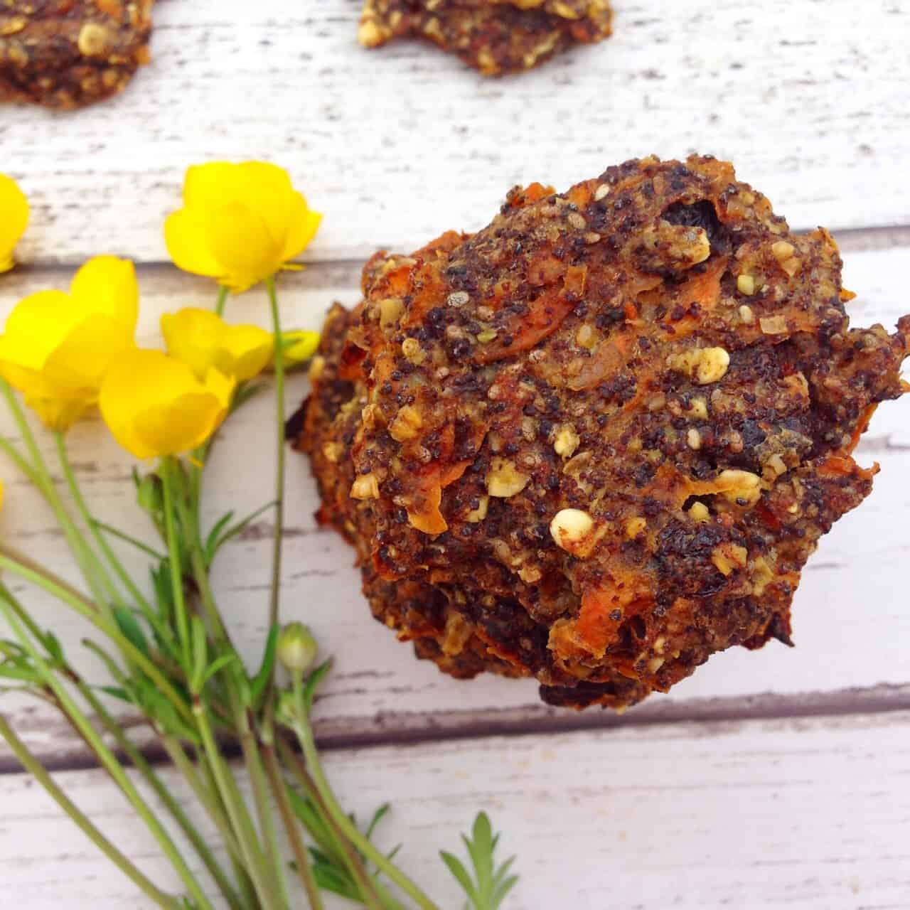 Carrot and poppy seeds cookies 1