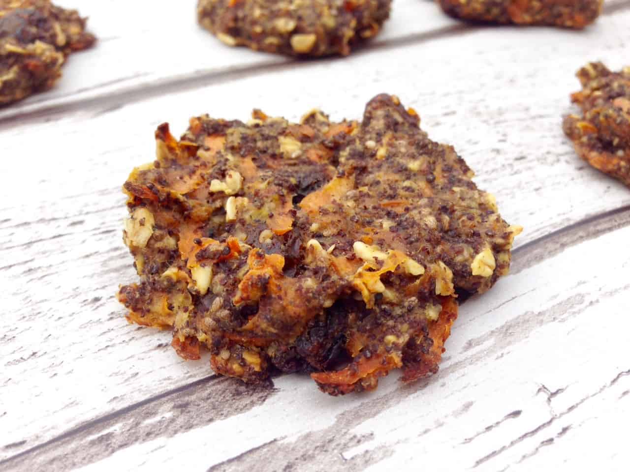 Carrot and poppy seeds cookies 5