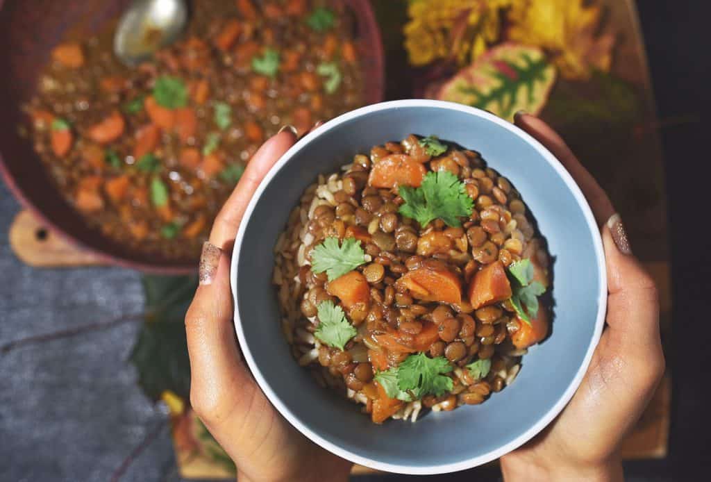 Sweet potato and lentil curry recipe made simple, tasty, filling and perfect for those cold nights #vegan #dairyfree #glutenfree