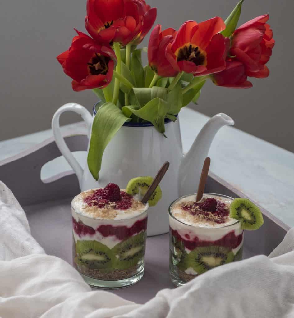 This healthy breakfast trifle recipe is perfect when you have literally have five minutes in the morning. All you need is to have the right ingredients in the fridge and couple of glasses #vegan #dairyfree #breakfastideas