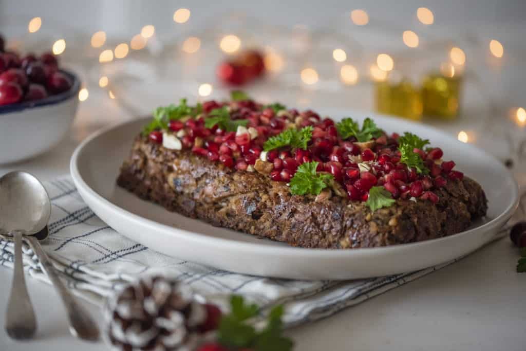 Healthy nut roast go-to recipe for a Christmas meat-free alternative packed with flavours, nutrients yet still delicious! Gluten-free, vegan and grain-free.