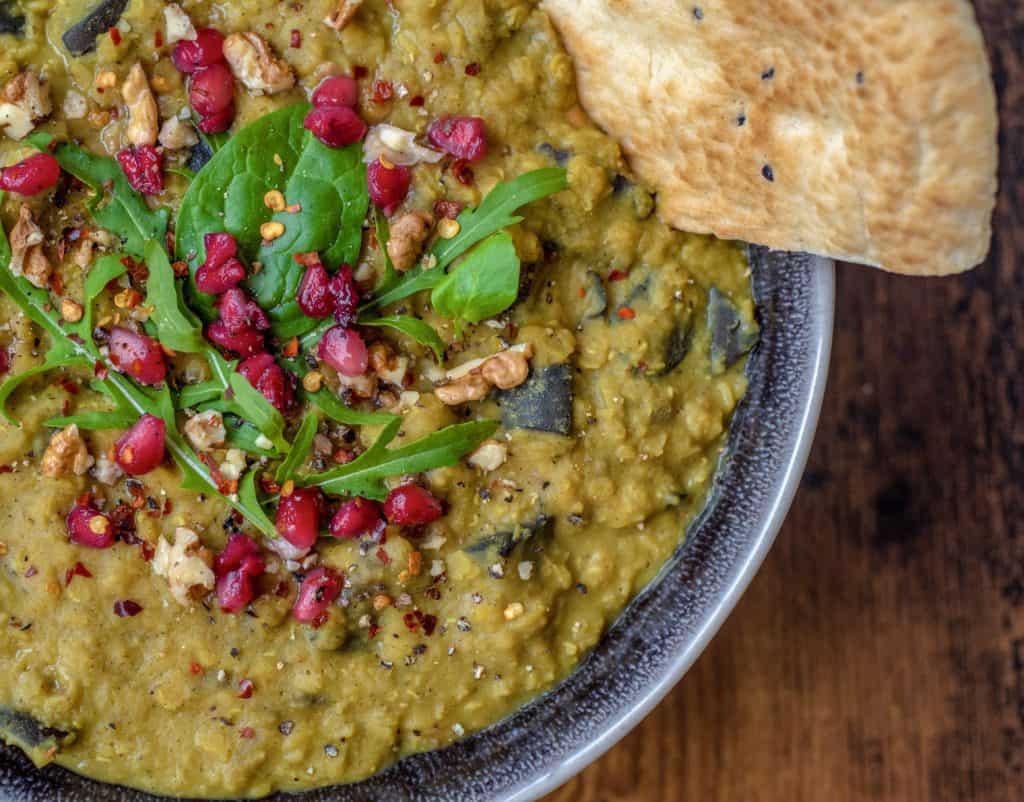 Easy aubergine and lentil dhal is a quick recipe perfect for those evenings when you want some tasty comfort food and you want it NOW! Vegan & gluten free! #veganrecipes #cleaneatingrecipes #cleaneating #cleanvegan #cleanvegetarian #healthyvegan #healthydinner #easydinner #cleanrecipes