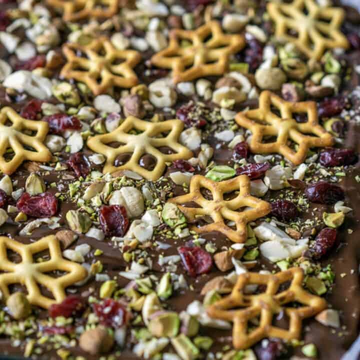 Festive Chocolate Bark is a delicious treat to give or to eat this Christmas. No need to make a batch of cookies when you can whip up some chocolate bark #christmasbark #christmaschocolate #chocolate #bark