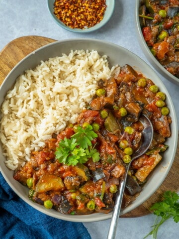 Healthy vegetable stew recipe which is easy to make and full of flavour. Comforting, hearty and ready in 30 minutes! Get your 5-a-day in with 1 meal