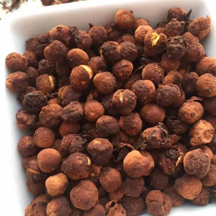 Chocolate roasted chickpeas recipe